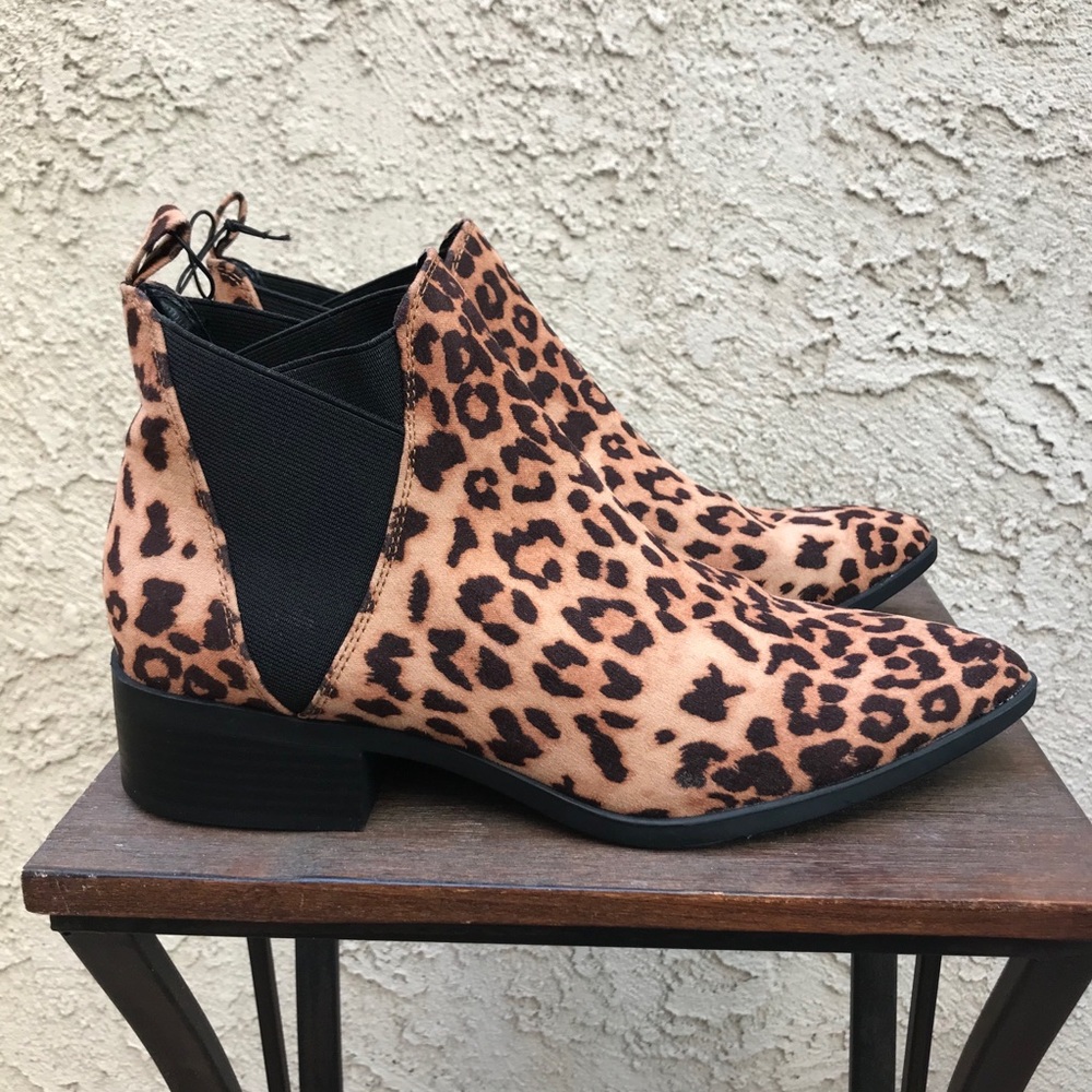 COPY - Bella Vita Animal Prints Ankle boots Women… - Picture 9 of 11